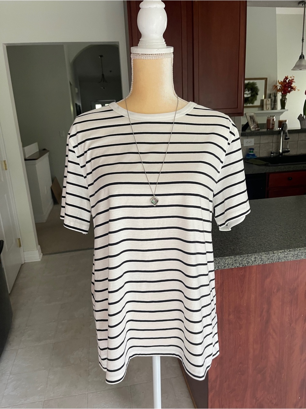GAP Vintage Tee Short-Sleeve Crewneck Top with Black Stripes